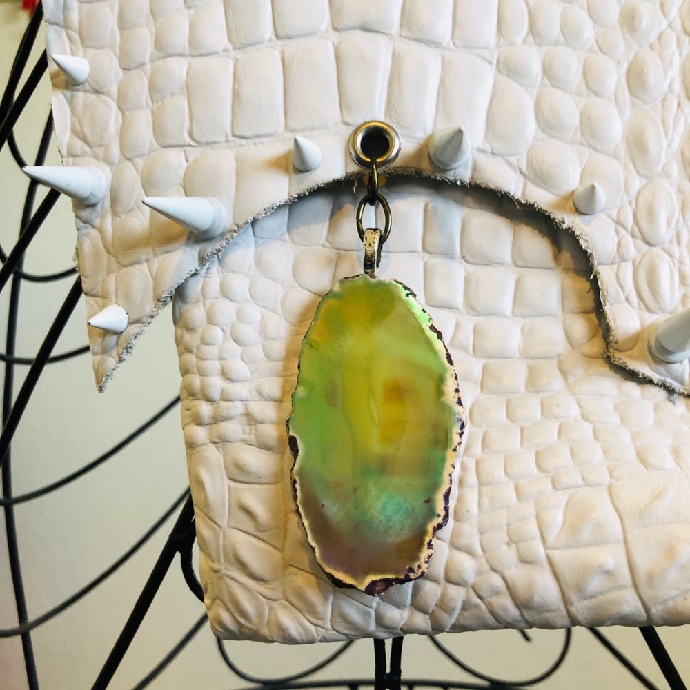 White hot spike agate purse - Picture 1 of 7